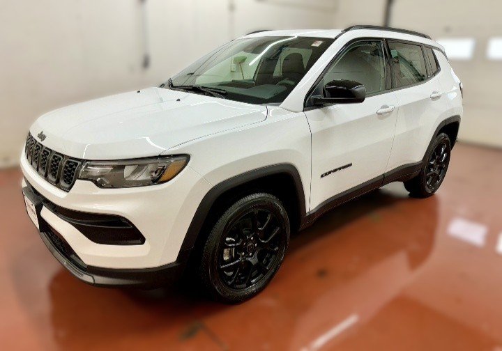 2026 Jeep Compass NORTH in Montague, Prince Edward Island - 5 - w1024h768px