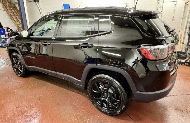 2026 Jeep Compass NORTH in Montague, Prince Edward Island - 4 - w1024h768px