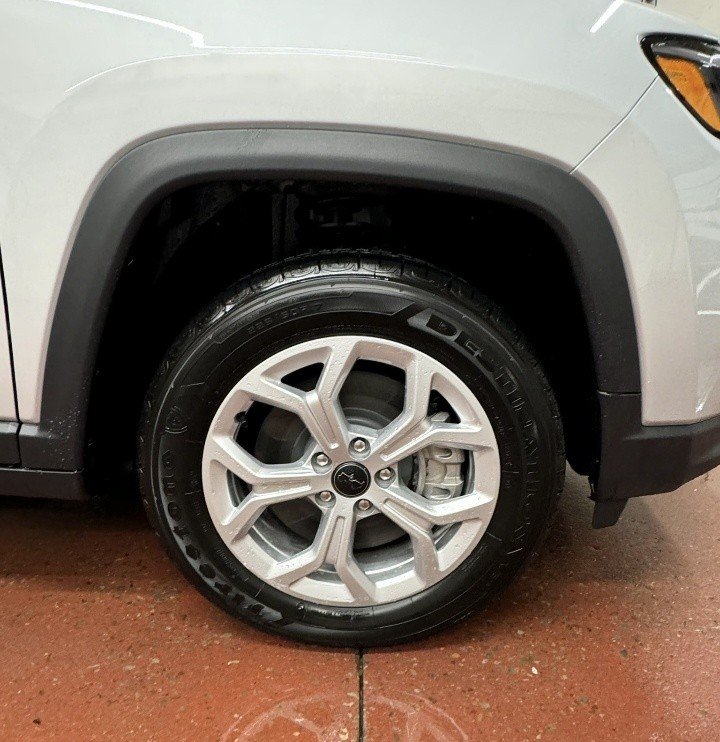 2026 Jeep Compass NORTH in Montague, Prince Edward Island - 7 - w1024h768px