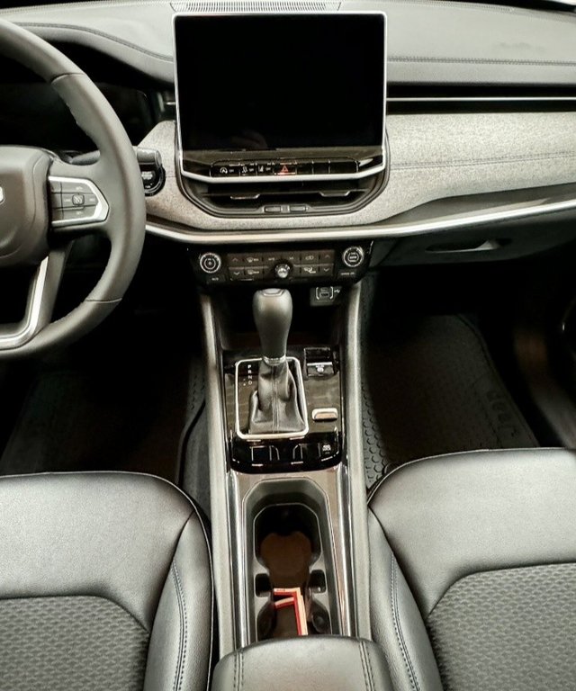 2026 Jeep Compass NORTH in Montague, Prince Edward Island - 12 - w1024h768px