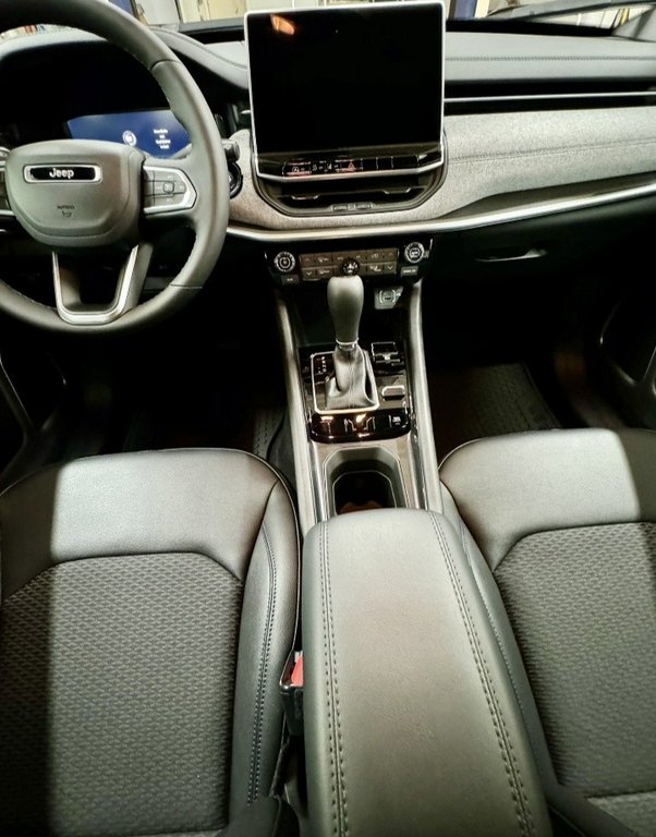 2026 Jeep Compass NORTH in Montague, Prince Edward Island - 10 - w1024h768px