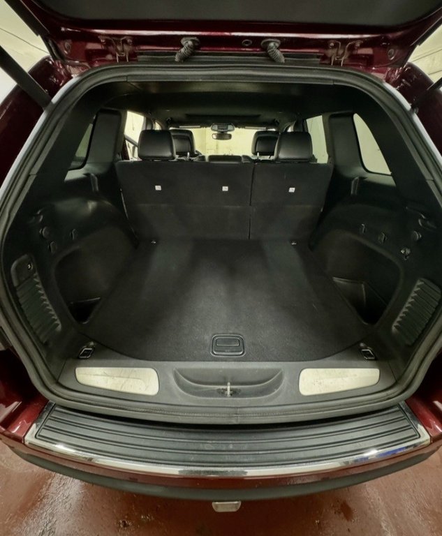 2019 Jeep Grand Cherokee Limited 4x4 in Montague, Prince Edward Island - 16 - w1024h768px