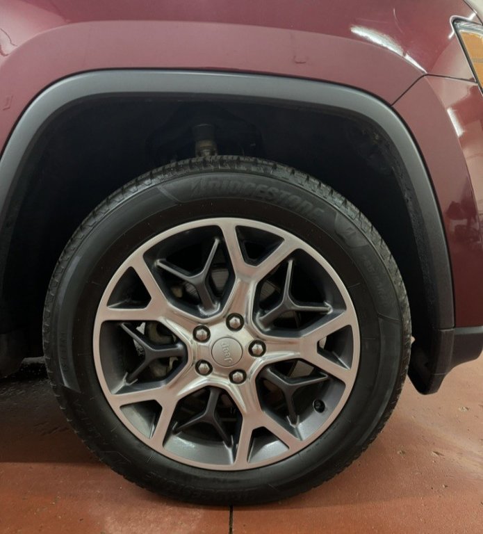 2019 Jeep Grand Cherokee Limited 4x4 in Montague, Prince Edward Island - 7 - w1024h768px