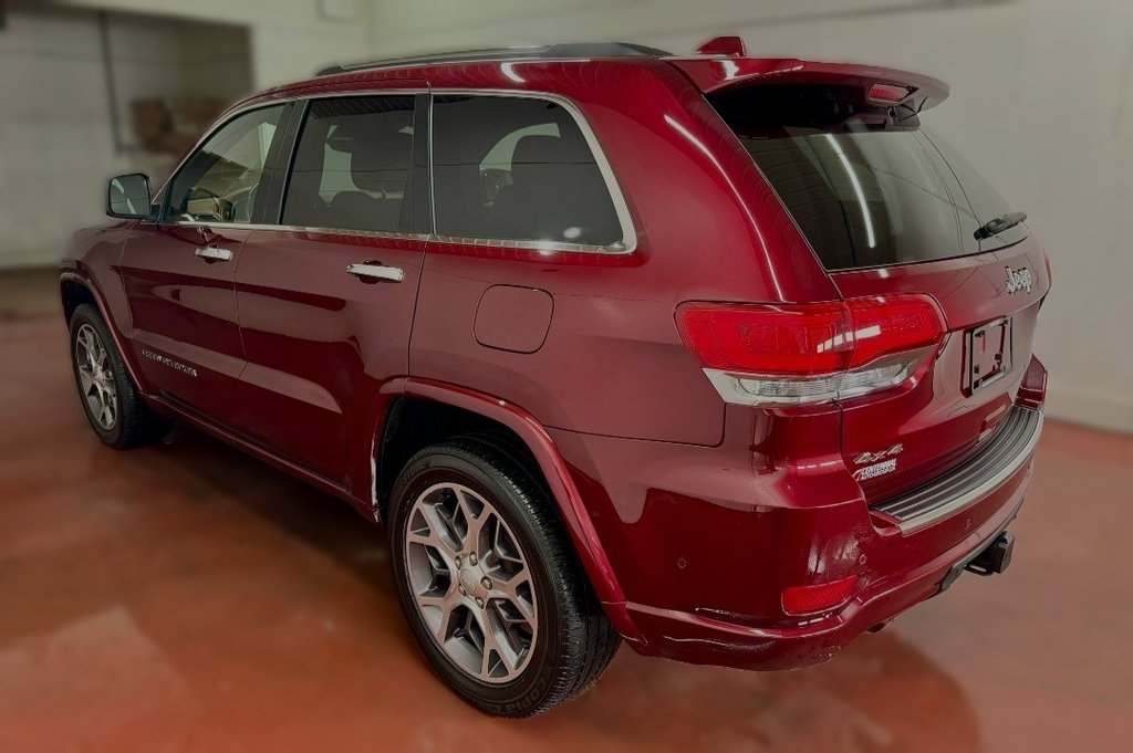 2021  Grand Cherokee Overland 4x4 in Montague, Prince Edward Island - 4 - w1024h768px