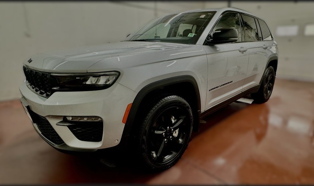 2024  Grand Cherokee Limited 4x4 in Montague, Prince Edward Island - 5 - w1024h768px