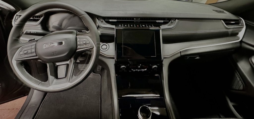 2024 Jeep Grand Cherokee ALTITUDE in Montague, Prince Edward Island - 13 - w1024h768px