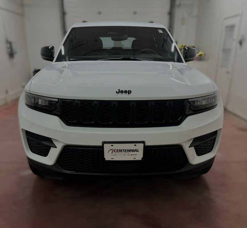 2024 Jeep Grand Cherokee ALTITUDE in Montague, Prince Edward Island - 6 - w1024h768px