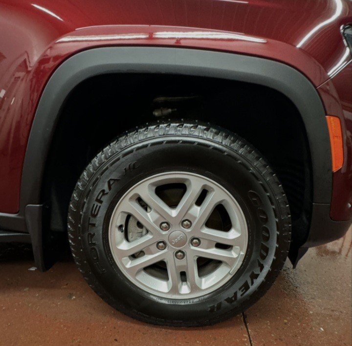 2024 Jeep Grand Cherokee Laredo 4x4 in Montague, Prince Edward Island - 7 - w1024h768px