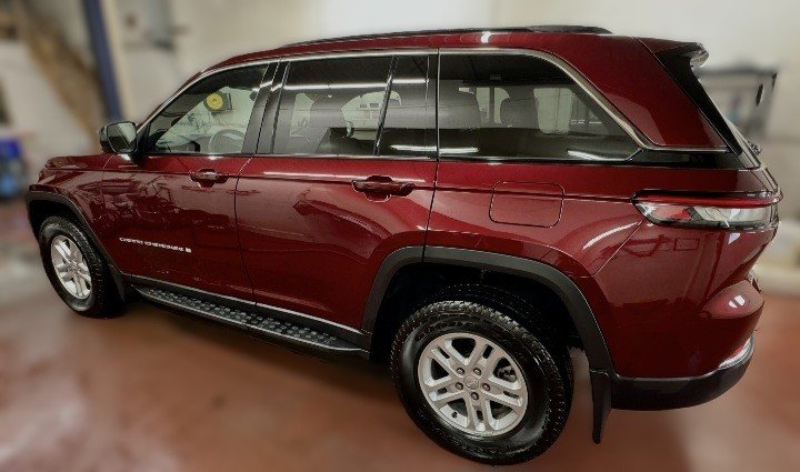 2024 Jeep Grand Cherokee Laredo 4x4 in Montague, Prince Edward Island - 4 - w1024h768px