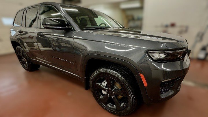 2025 Jeep Grand Cherokee LIMITED in Montague, Prince Edward Island - 1 - w1024h768px