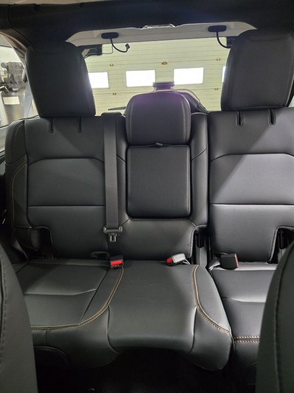 2025 Jeep WRANGLER 4-Door SAHARA in Montague, Prince Edward Island - 14 - w1024h768px