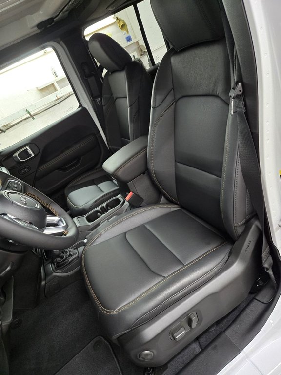 2025 Jeep WRANGLER 4-Door SAHARA in Montague, Prince Edward Island - 9 - w1024h768px