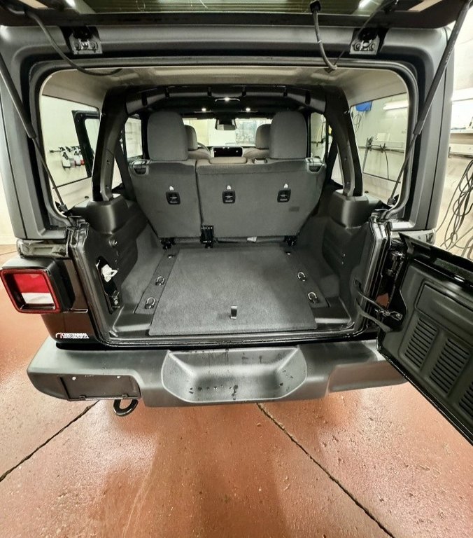 Jeep Wrangler 4-Door SPORT S 2026 à Montague, Île-du-Prince-Édouard - 16 - w1024h768px