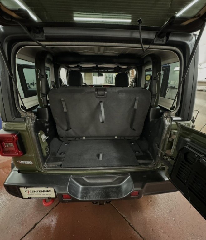 2021 Jeep Wrangler Rubicon in Montague, Prince Edward Island - 14 - w1024h768px