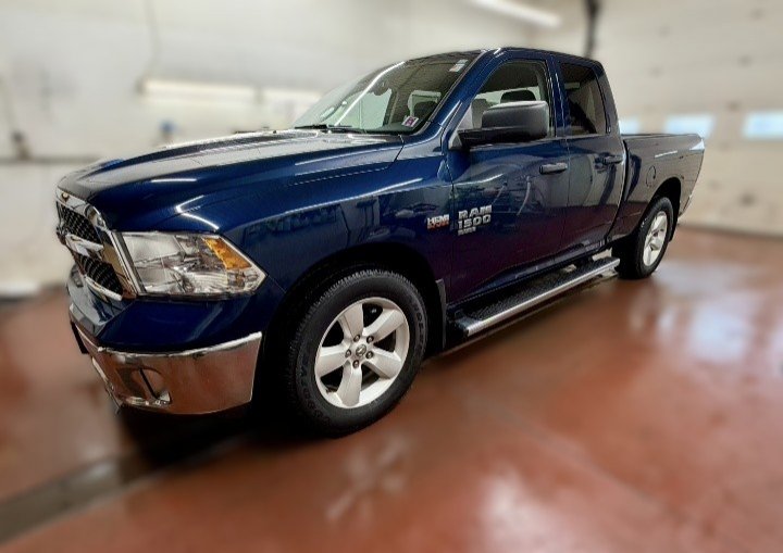 Ram 1500 Classic Tradesman Quad Cab 4x4 2023 à Montague, Île-du-Prince-Édouard - 5 - w1024h768px