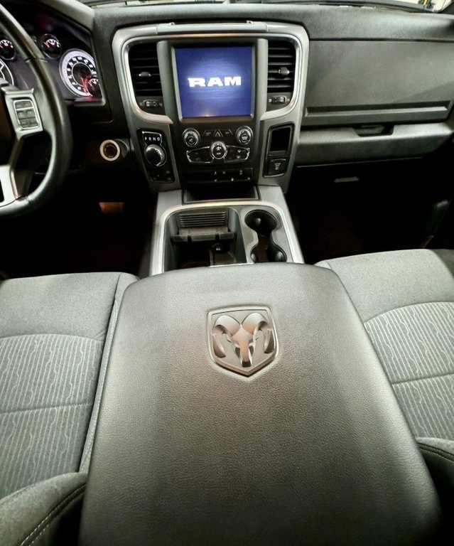 2024 Ram 1500 Classic Warlock Crew Cab 4x4 in Montague, Prince Edward Island - 12 - w1024h768px