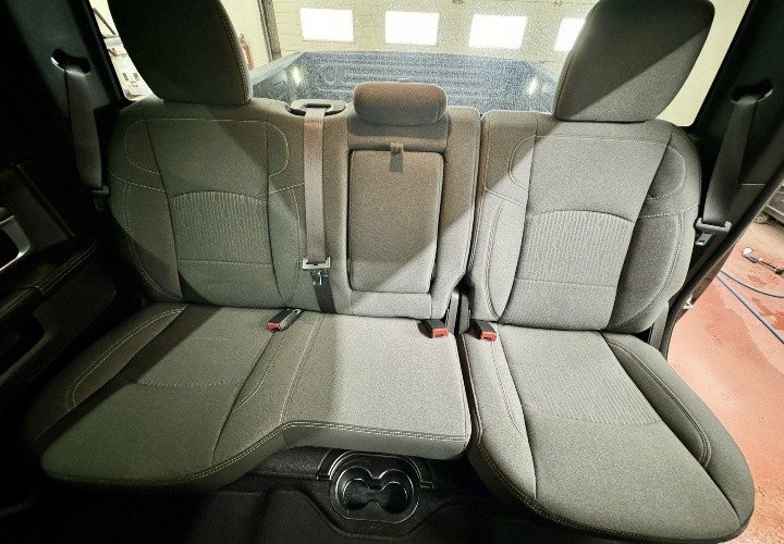 2024 Ram 1500 Classic Warlock Crew Cab 4x4 in Montague, Prince Edward Island - 14 - w1024h768px