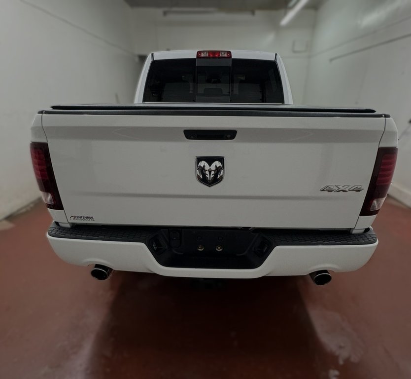 2015  1500 Sport Crew Cab 4x4 in Montague, Prince Edward Island - 3 - w1024h768px