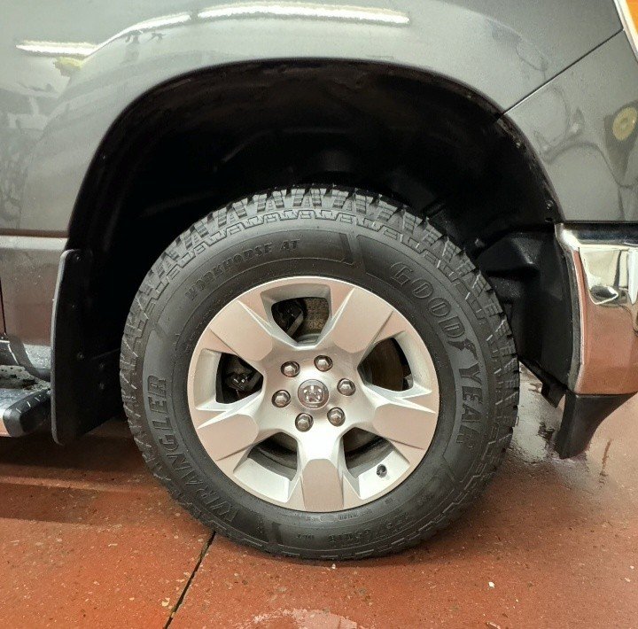 2021 Ram 1500 Big Horn Quad Cab 4x4 in Montague, Prince Edward Island - 7 - w1024h768px