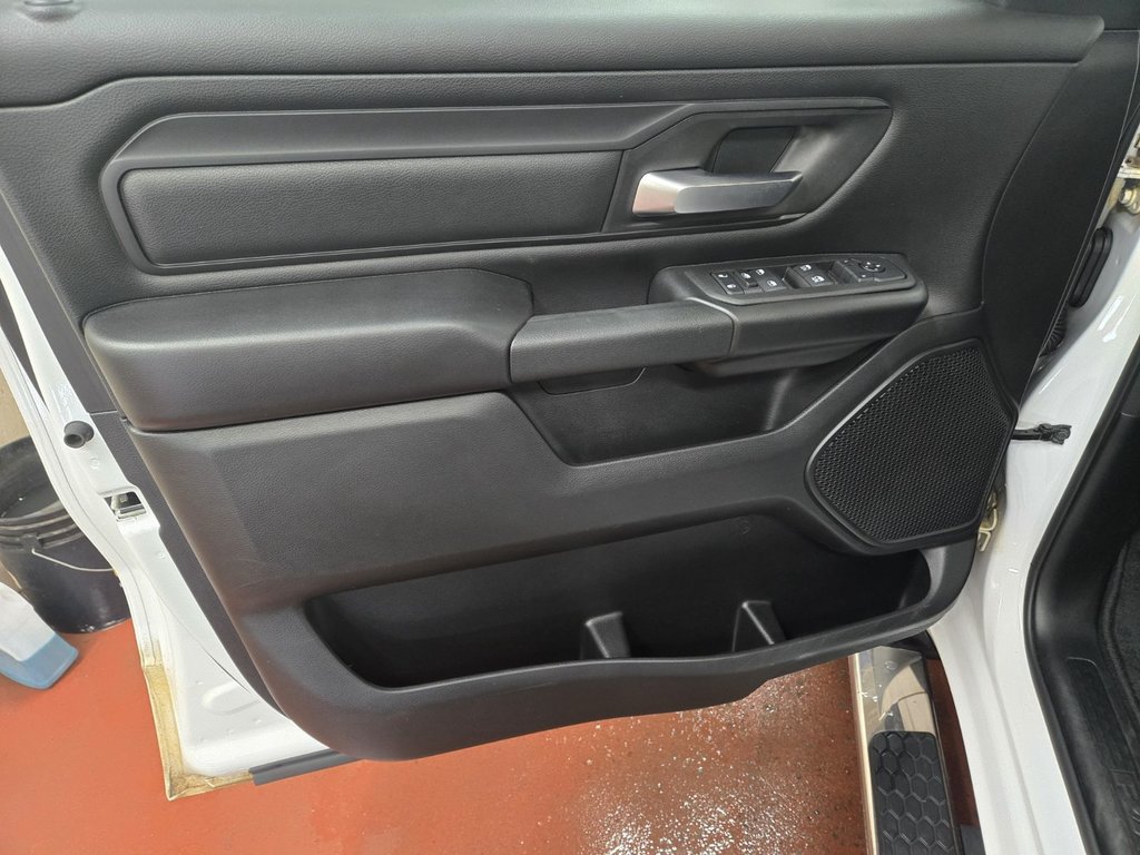 2025 Ram 1500 Tradesman 4x4 Crew Cab in Montague, Prince Edward Island - 8 - w1024h768px