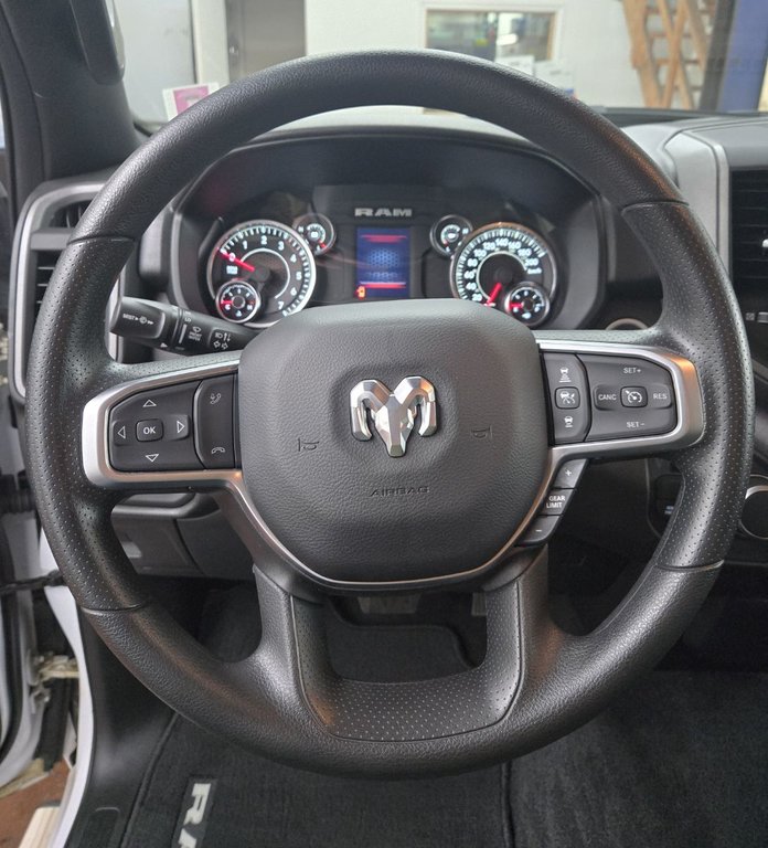 2025 Ram 1500 Tradesman 4x4 Crew Cab in Montague, Prince Edward Island - 11 - w1024h768px