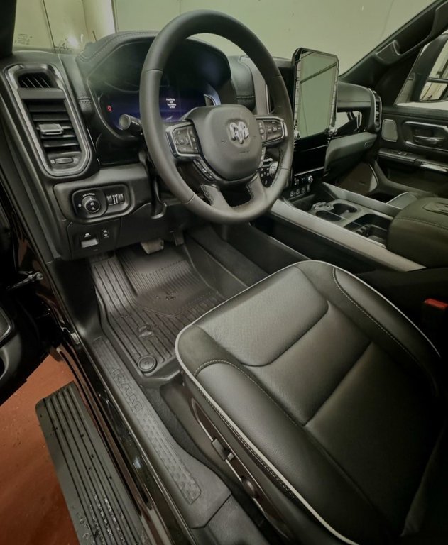 Ram 1500 Laramie 2025 à Montague, Île-du-Prince-Édouard - 9 - w1024h768px