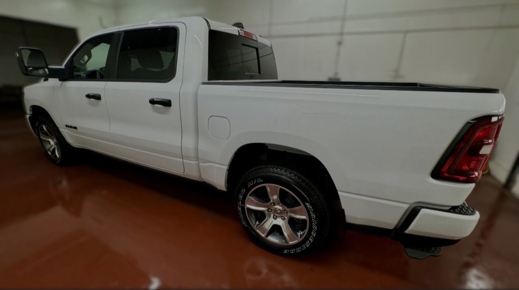 Ram 1500 TRADESMAN 2025 à Montague, Île-du-Prince-Édouard - 4 - w1024h768px