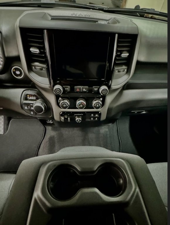 Ram 1500 TRADESMAN 2025 à Montague, Île-du-Prince-Édouard - 12 - w1024h768px