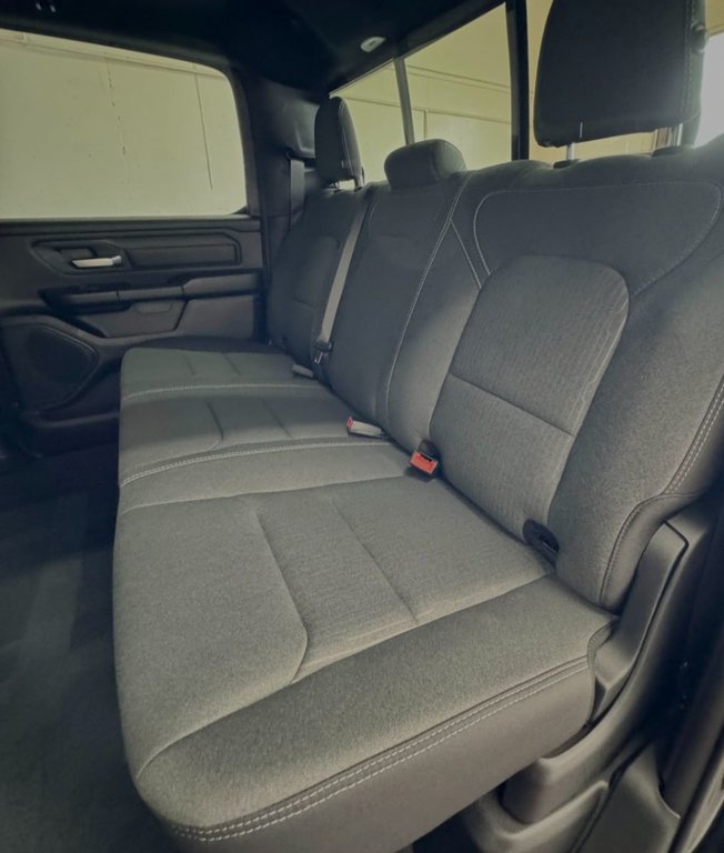 Ram 1500 BIG HORN 2025 à Montague, Île-du-Prince-Édouard - 15 - w1024h768px