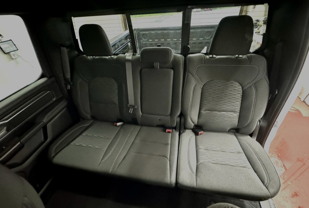 Ram 1500 BIG HORN 2025 à Montague, Île-du-Prince-Édouard - 14 - w1024h768px