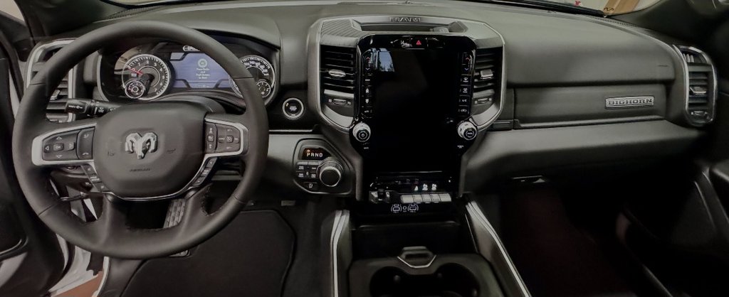 Ram 1500 BIG HORN 2025 à Montague, Île-du-Prince-Édouard - 13 - w1024h768px