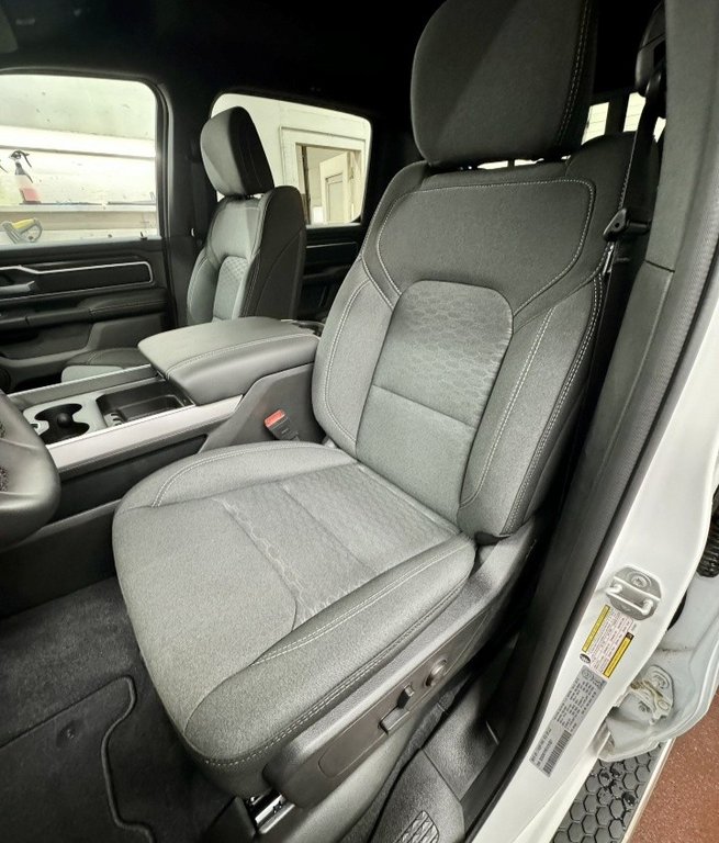 Ram 1500 BIG HORN 2026 à Montague, Île-du-Prince-Édouard - 9 - w1024h768px