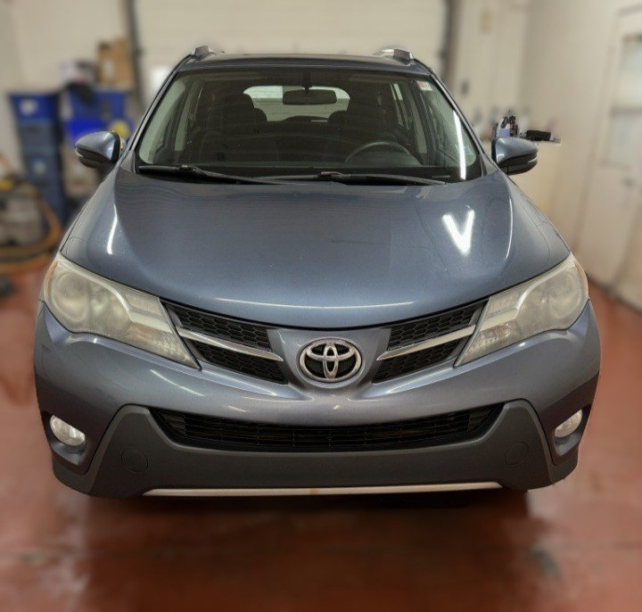 Toyota RAV4 XLE AWD 2014 à Montague, Île-du-Prince-Édouard - 6 - w1024h768px