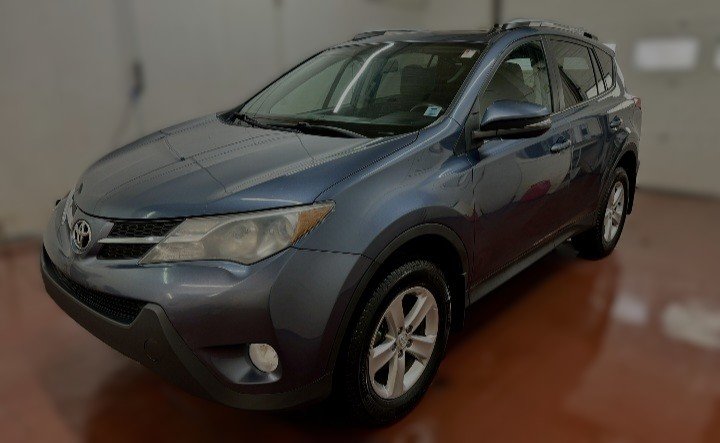 Toyota RAV4 XLE AWD 2014 à Montague, Île-du-Prince-Édouard - 5 - w1024h768px