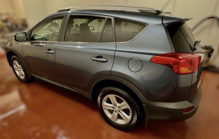 Toyota RAV4 XLE AWD 2014 à Montague, Île-du-Prince-Édouard - 4 - w1024h768px