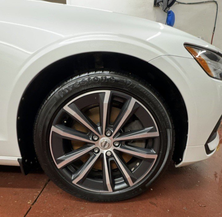 2021 Volvo V60 T6 AWD in Montague, Prince Edward Island - 7 - w1024h768px