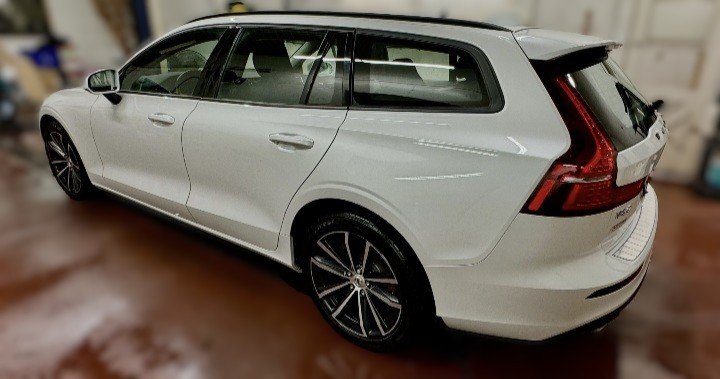 2021 Volvo V60 T6 AWD in Montague, Prince Edward Island - 4 - w1024h768px