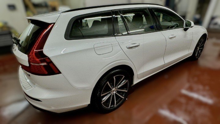 2021 Volvo V60 T6 AWD in Montague, Prince Edward Island - 2 - w1024h768px
