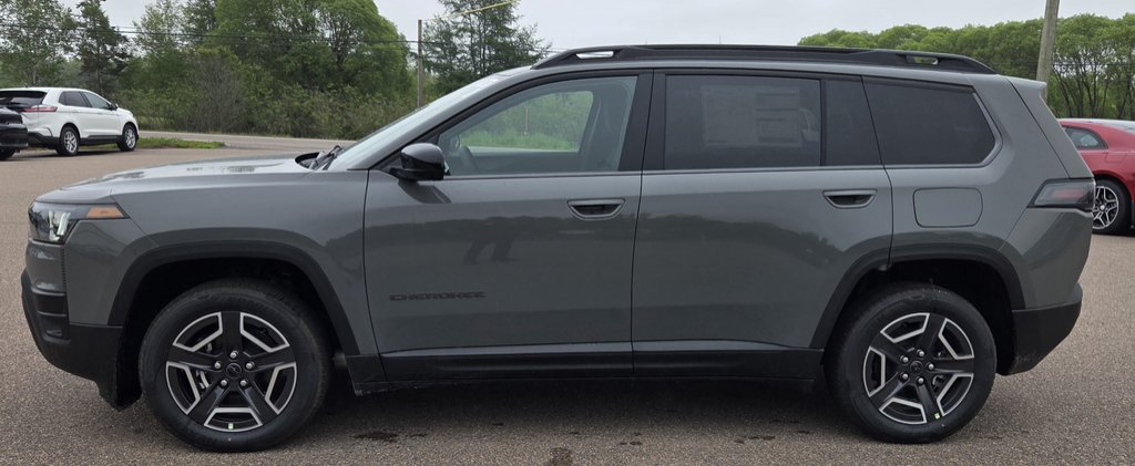 Jeep Cherokee LAREDO 2026 à Montague, Île-du-Prince-Édouard - 6 - w1024h768px