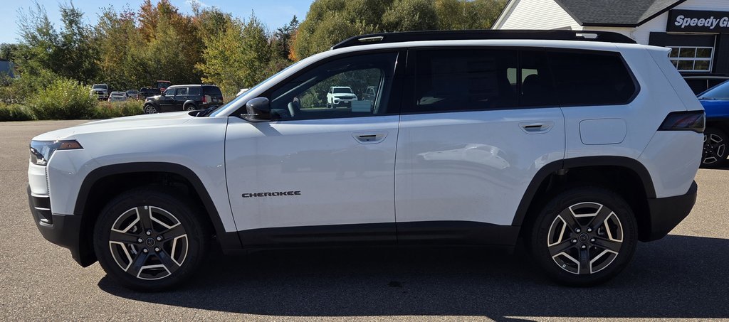 2026 Jeep Cherokee LAREDO in Montague, Prince Edward Island - 6 - w1024h768px