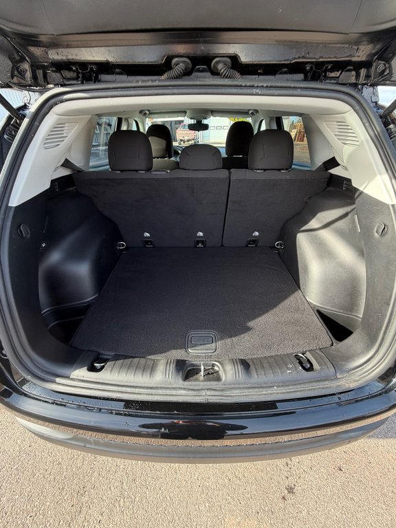 2021 Jeep Compass Sport 4x4 in Montague, Prince Edward Island - 19 - w1024h768px