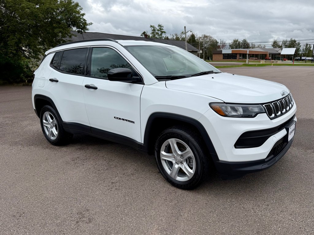 2024 Jeep Compass Sport 4x4 in Montague, Prince Edward Island - 1 - w1024h768px