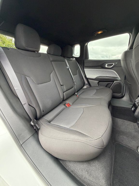 2024 Jeep Compass Sport 4x4 in Montague, Prince Edward Island - 17 - w1024h768px