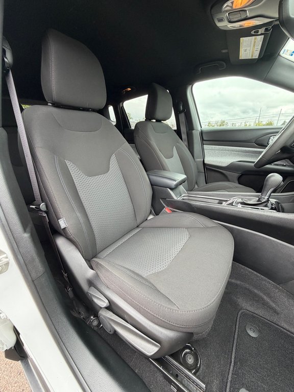 2024 Jeep Compass Sport 4x4 in Montague, Prince Edward Island - 15 - w1024h768px