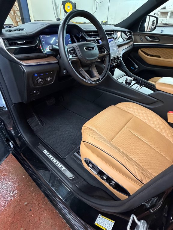 2022 Jeep Grand Cherokee 4xe Summit 4x4 | Plug-In Hybrid in Montague, Prince Edward Island - 9 - w1024h768px