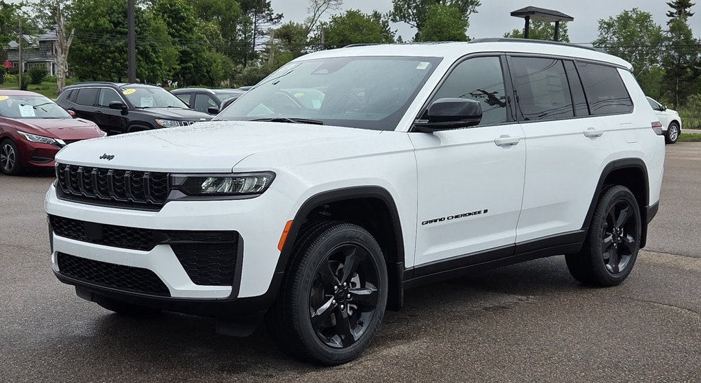 2026 Jeep Grand Cherokee L ALTITUDE in Montague, Prince Edward Island - 7 - w1024h768px