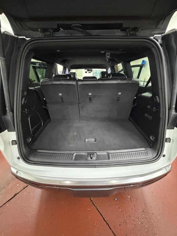 2022 Jeep Wagoneer Series III 4x4 in Montague, Prince Edward Island - 17 - w1024h768px