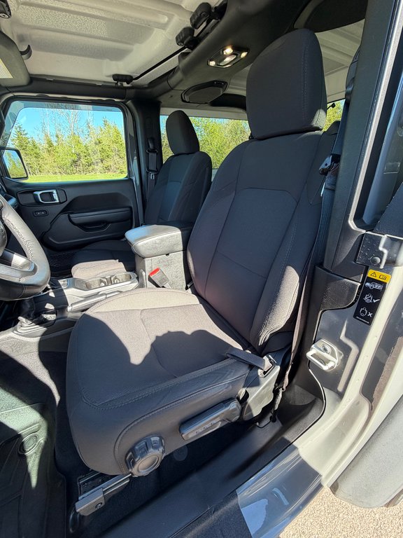 2023 Jeep Wrangler Sport S 4x4 in Montague, Prince Edward Island - 10 - w1024h768px
