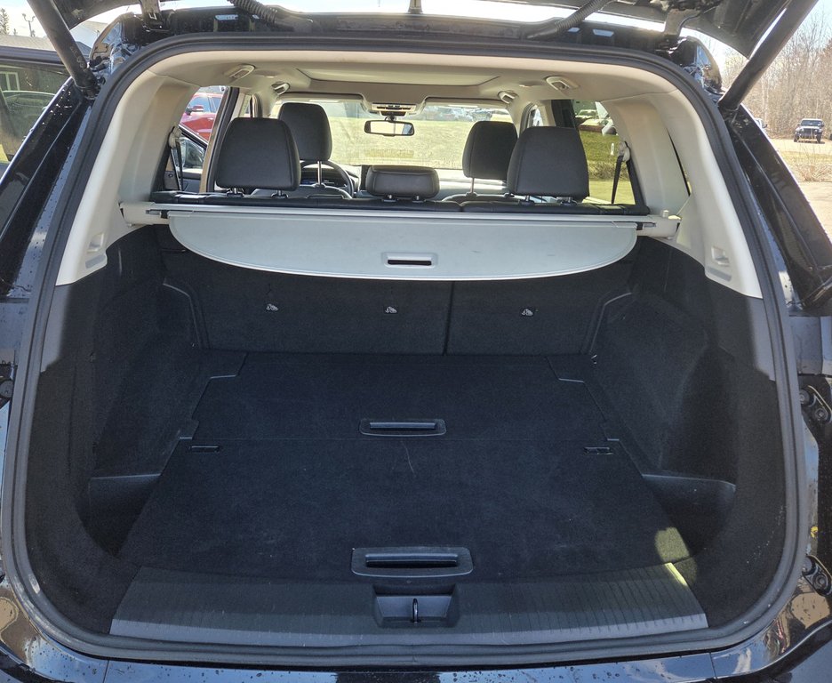 2024 Nissan Rogue SL AWD in Montague, Prince Edward Island - 11 - w1024h768px