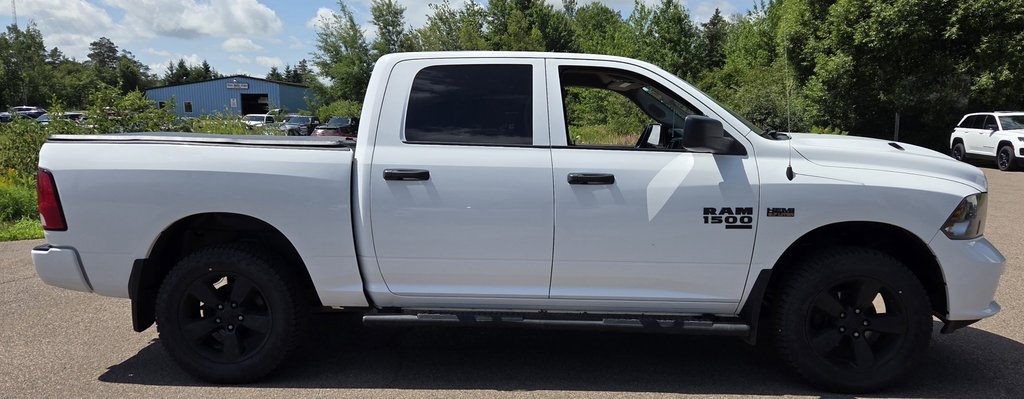 Ram 1500 Classic Express 2022 à Montague, Île-du-Prince-Édouard - 2 - w1024h768px